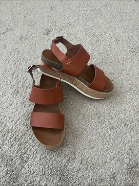 Women’s Brown Platform Espadrille Sandals
